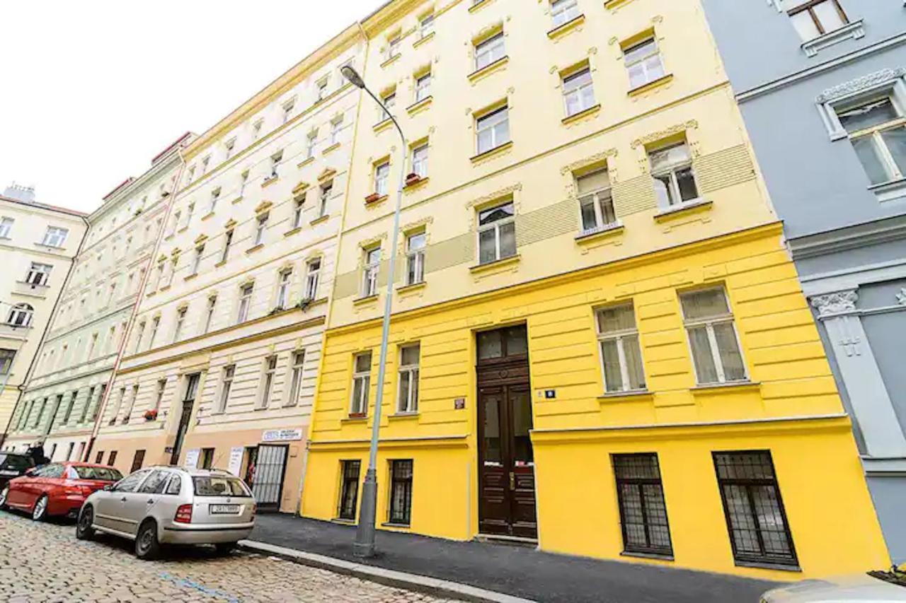 פראג Ground Floor Apartment מראה חיצוני תמונה