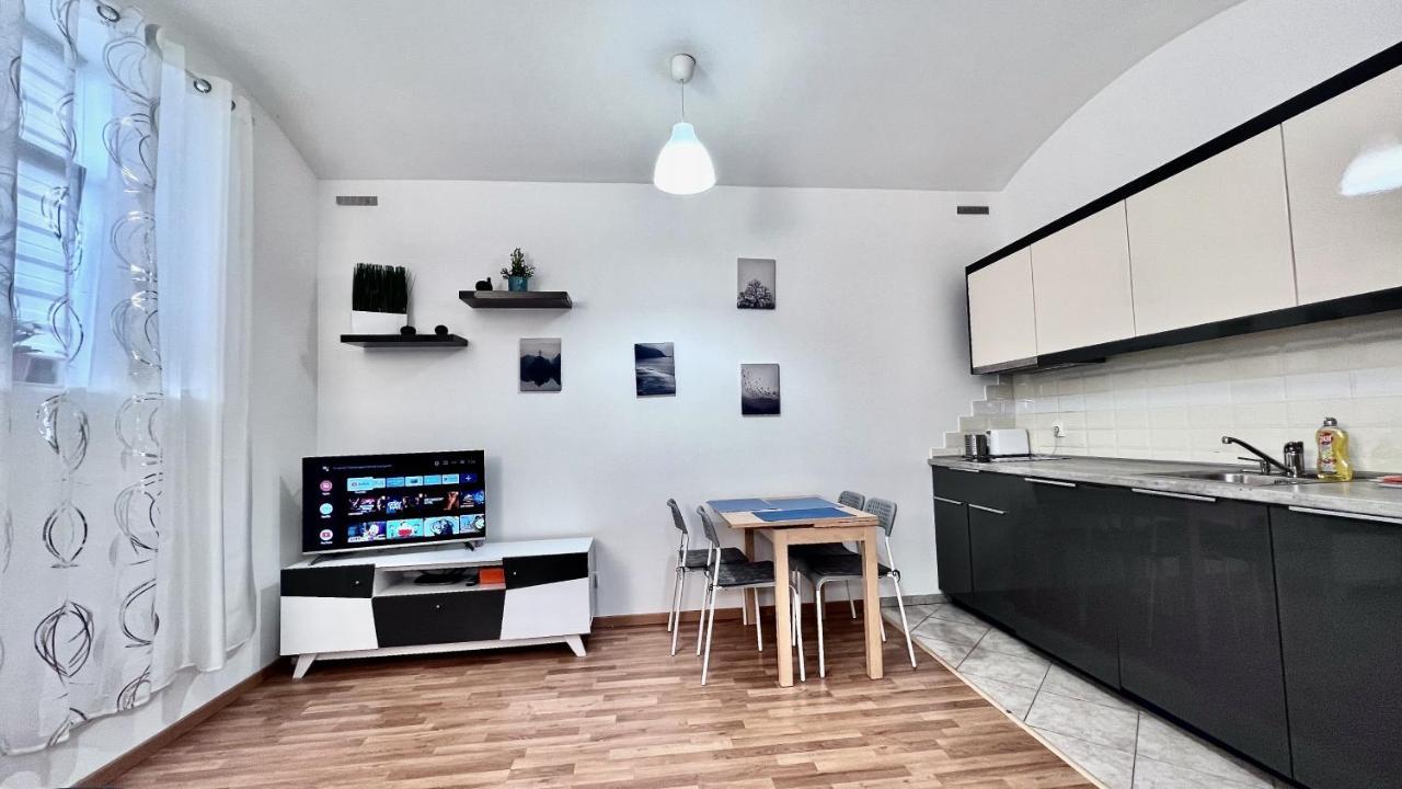 פראג Ground Floor Apartment מראה חיצוני תמונה