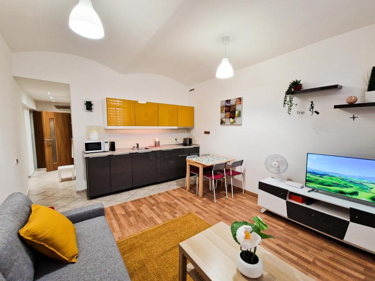פראג Ground Floor Apartment מראה חיצוני תמונה
